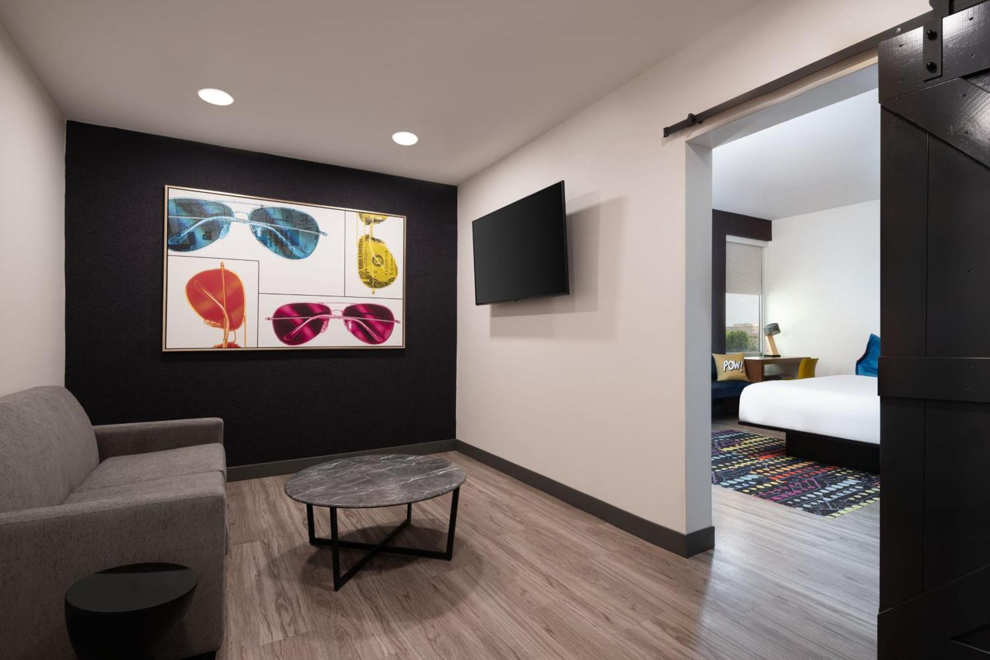 Aloft Beachwood Bagian luar foto
